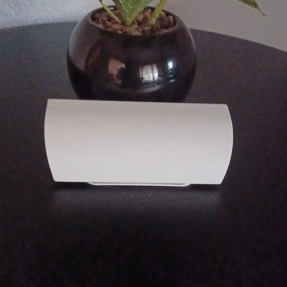 MICHAEL Michael Kors women's sunglasses color red size os - Picture 4 of 16